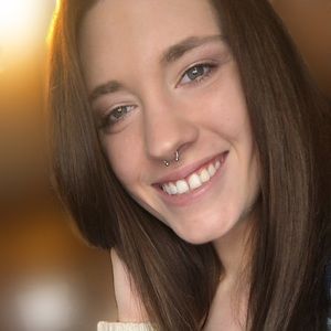 Meet your Posher, Mallary